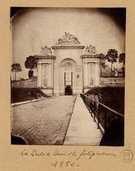 Paris Gate
