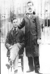 Alejandro Escobar y Carvallo seated next to Luis Emilio Recabarren historic black and white photo