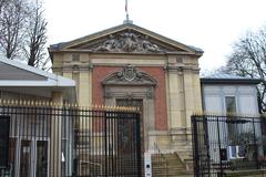 Front view of Musée du Luxembourg in Paris with classical architecture