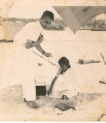 Indian physicist Sandhya Mitra with fellow doctoral student at a TIFR balloon flight experiment