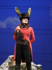 Actor performing on stage in 2014 Morfeo Teatro's La Escuela de Los Vicios