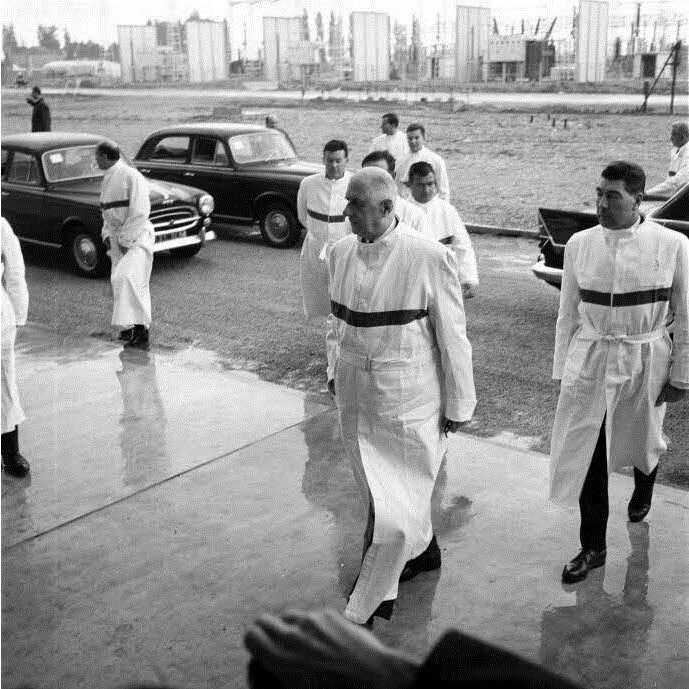 Charles de Gaulle visiting the nuclear facilities of Pierrelatte and Cadarache on September 23, 1963