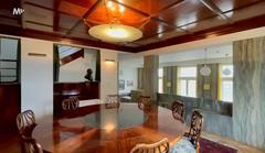 Dining room in Villa Müller with classic interior design
