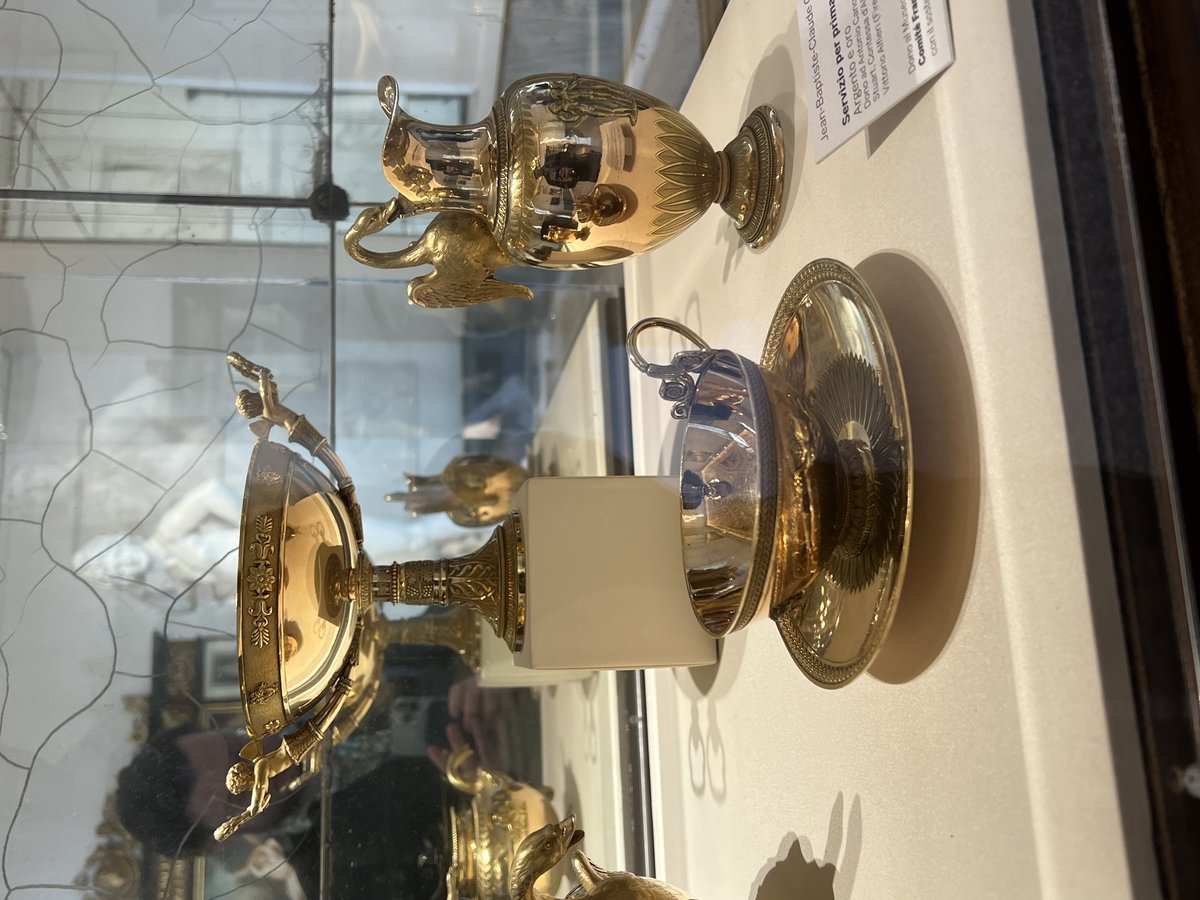 Antique golden artifact Objet 2 displayed at Musée Correr