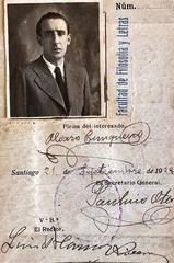 Identity card of Álvaro Cunqueiro, student of the Faculty of Philosophy and Letters, University of Santiago de Compostela, 1928