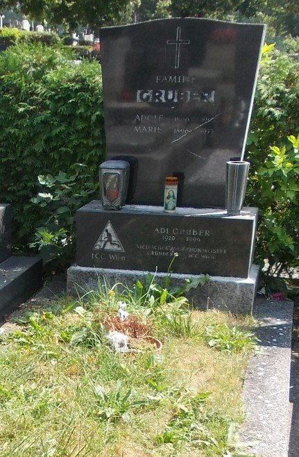 Grave of Adolf 'Dolfi' Gruber, Austrian long distance runner, at Cemetery Hernals Vienna