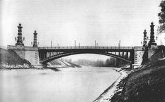 Luitpoldbrücke bridge over the Isar river in Munich, Germany during daytime