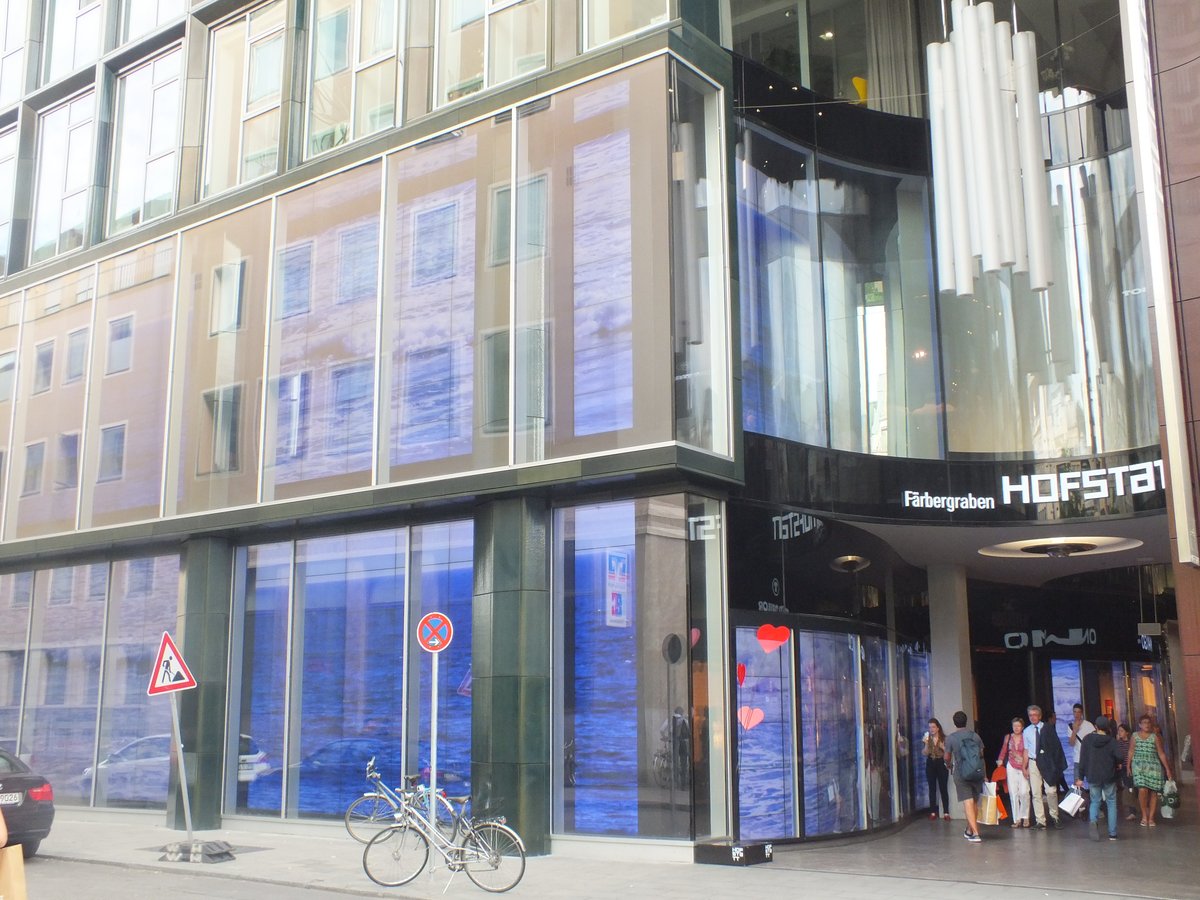 Shopping mall at Färbergraben in Munich with animated windows