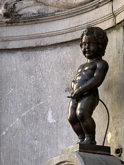 Manneken Pis statue in Brussels