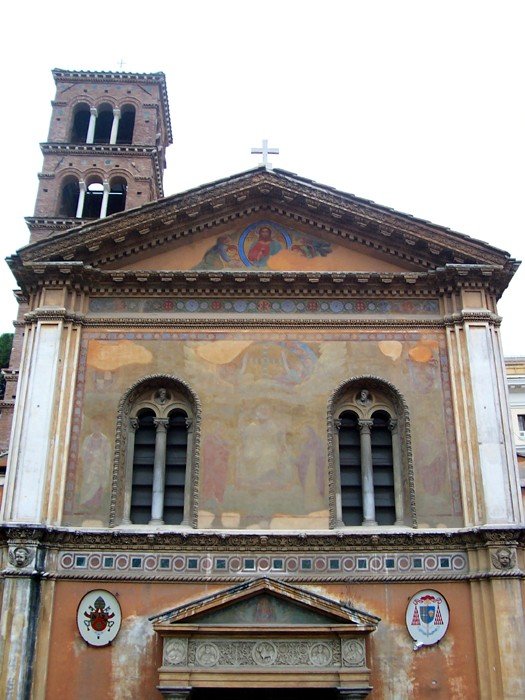 Roman church interior of San Pudenziana with ancient mosaics and architecture