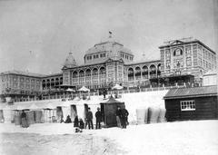 Hotel het Kurhaus in Scheveningen seen from the beach circa 1900