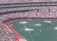 1988 Cincinnati Reds vs Chicago Cubs baseball game action