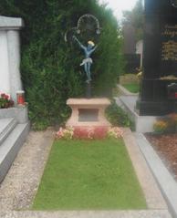 Grave of Franz Böheim at Grinzinger Cemetery in Vienna
