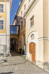 View of Bankgäßchen alley in Löbau with colorful buildings and cobblestone street