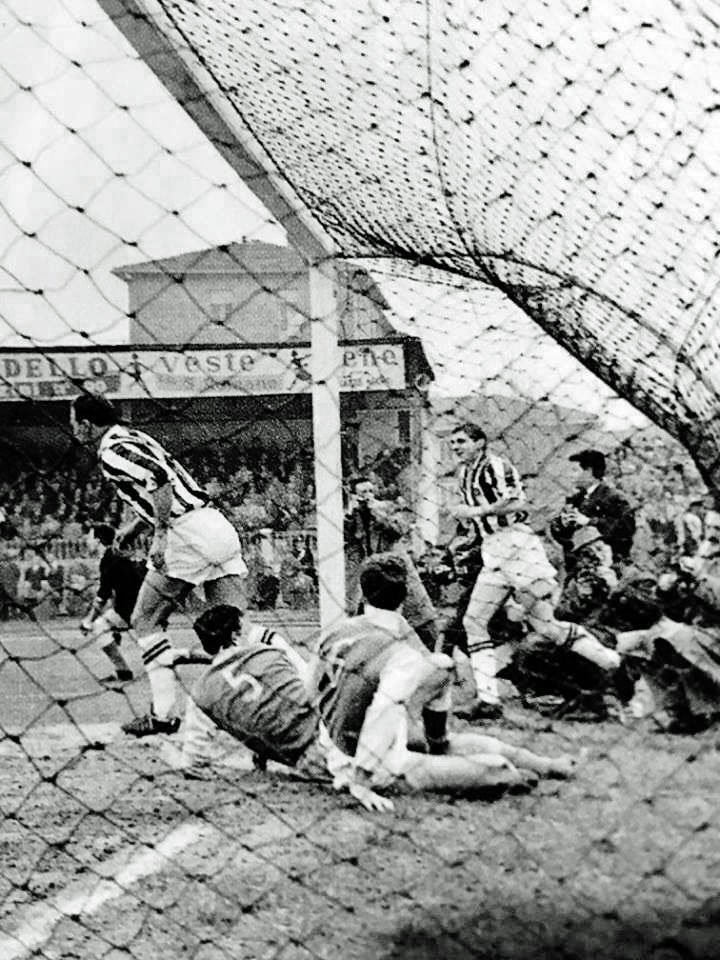 John Charles scoring the first goal for Juventus against SPAL in 1960 Serie A match