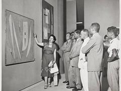 Judith Lauand as a monitor at the 2nd São Paulo Biennial, January 1954