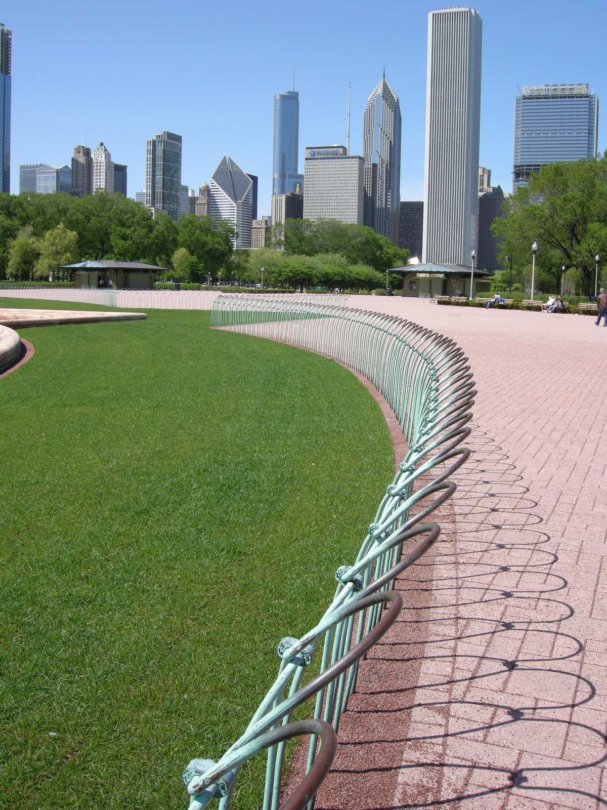 Buckingham Fountain Fence in Grant Park Chicago after 2009 renovation