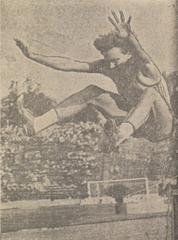 Anișoara Cușmir setting a new world record in long jump at the 23 August stadium with a 7.21 m jump