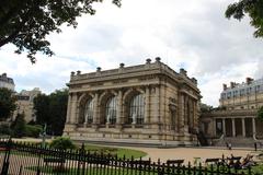 Musée Galliera fashion museum exterior in Paris, France