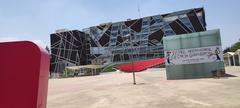 Exterior view of Biblioteca Pública del Estado de Jalisco Juan José Arreola with modern architecture and glass facade