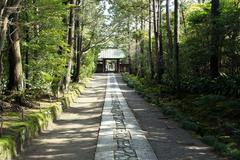 Traditional Japanese temple entrance at Jufukuji in Kamakura