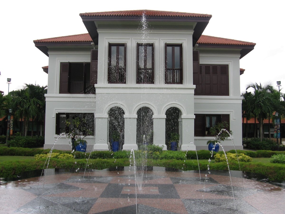 Malay Heritage Centre Istana Kampong Glam front view