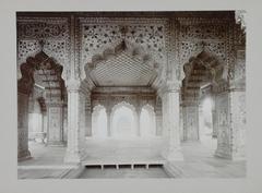 Interior view of the front side of the Diwan-i-Khas (Hall of Private Audiences) in the Red Fort, Delhi