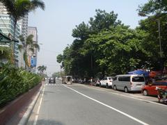 Kalaw Avenue in Ermita, Manila showing Luneta Hotel and Eton BayPark with Rizal Park and Manila Bay along South Road and Roxas Boulevard