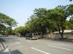 Zuellig Building and One Roxas Triangle at the corner of Paseo de Roxas and Makati Avenue in Urdaneta Village, Makati City