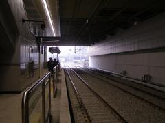 Jung-ang Line Wangsimni Station Downbound Platform