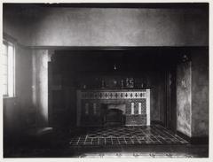 Historic photo of Industria building at Dam 23-31 featuring Firma Boasson en Overzee chimney construction