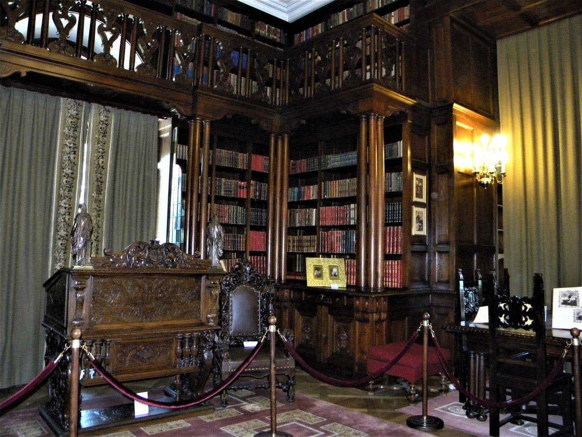 Interior working office of Muzeul Național Cotroceni in Bucharest, Romania