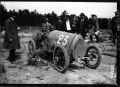 Friederich on Bugatti voiturrette at Circuit de la Sarthe after arriving 1920