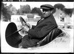 Portrait of Barriaux at Circuit de la Sarthe 1911 race