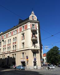 Corner building in Helsingin Viiskulma housing Digelius Music