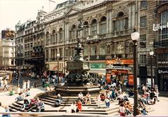 Piccadilly Circus under renovation in 1986 with scaffolding and construction work