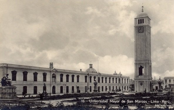 Parque Universitario in 1925 with Universidad Nacional Mayor de San Marcos, San Carlos church dome and towers, German colony clock tower, and newly planted ceibo gardens