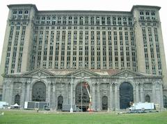 Michigan Central Train Station exterior in 2005