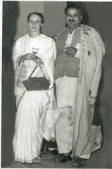 Freda Bedi and Baba Pyare Lal Bedi at Nishat Bagh garden party in Srinagar, 1948