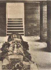 Sleeping Warrior sculpture in black and white