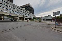 Allgemeines Krankenhaus Wien hospital building exterior