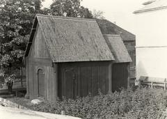 Historic wooden church in Videnskapsselskapet's garden