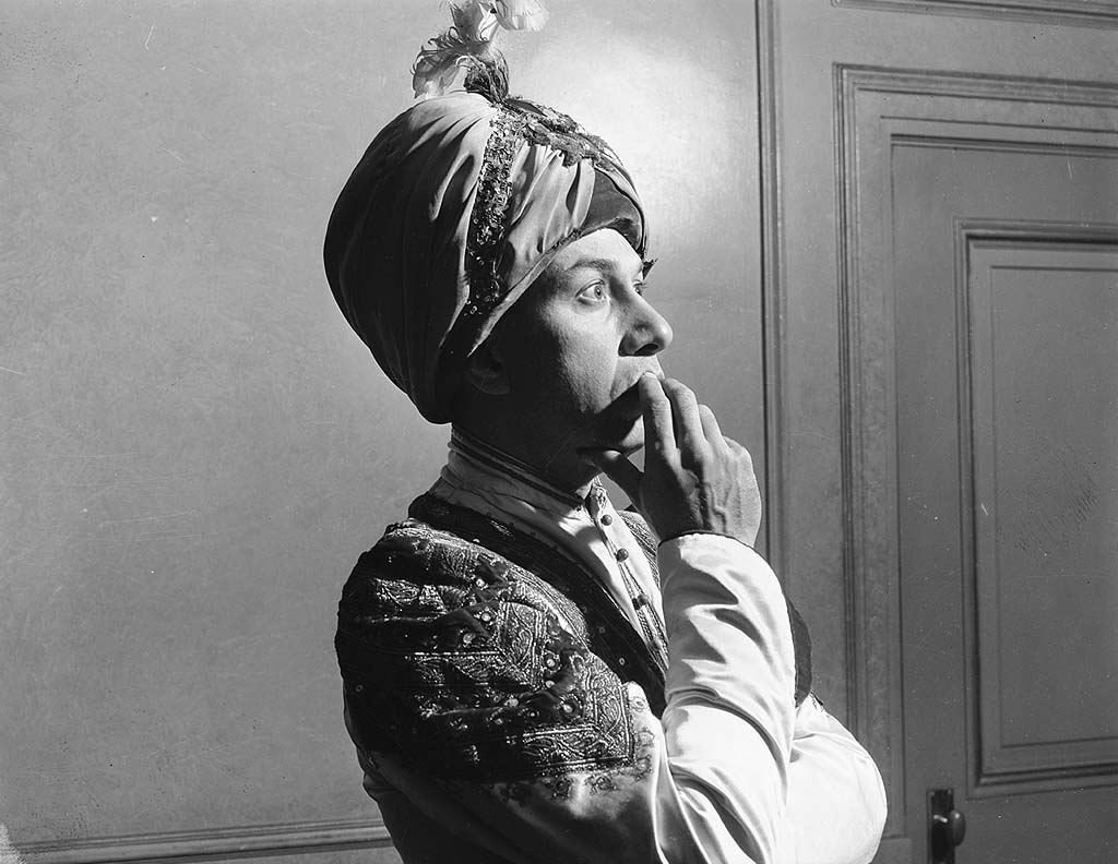 Actor Jose Ferrer in costume at Maple Leaf Gardens Toronto