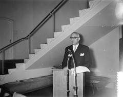 Black and white photograph of Afrikadag celebration at Stadsschouwburg theater in 1959