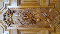 Anichkov Palace interiors with luxurious classical design