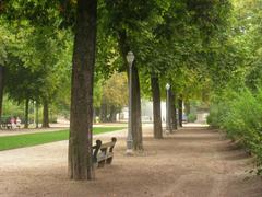 Brussels Park with green lawns, trees, and pathways in Brussels, Belgium