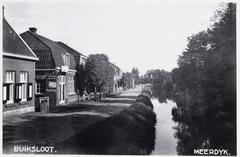 View of blacksmith shop and Ford Service station at Buikslotermeerdijk 30, Amsterdam, 1930s