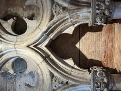 Intricate sculpture at Palais des Doges, Venice