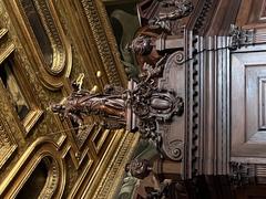 Intricate marble sculpture at the Palais des Doges in Venice