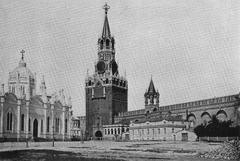 Spasskie Gate in Moscow 1902